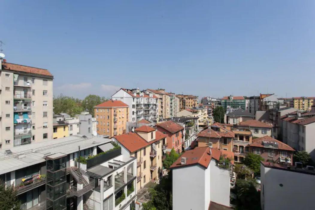 Piazzale Susa Bright Flat Con Veranda Милано Екстериор снимка