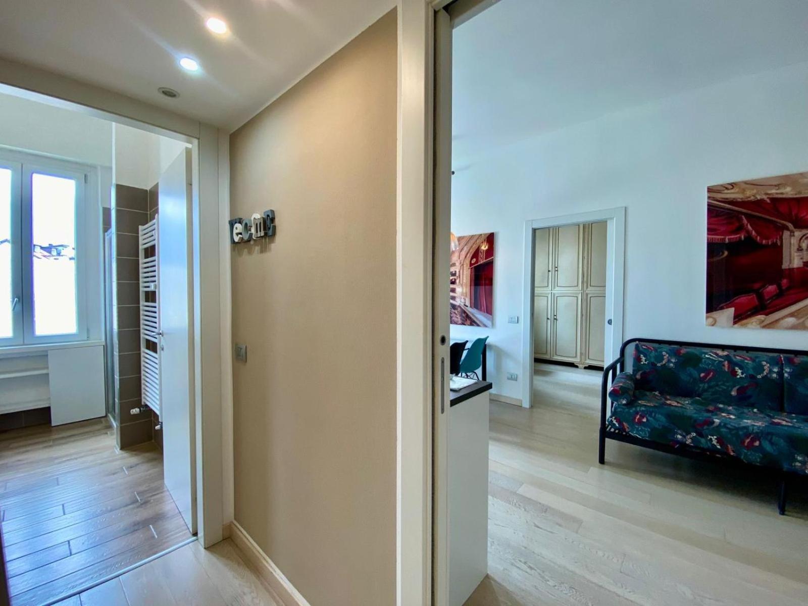 Piazzale Susa Bright Flat Con Veranda Милано Екстериор снимка